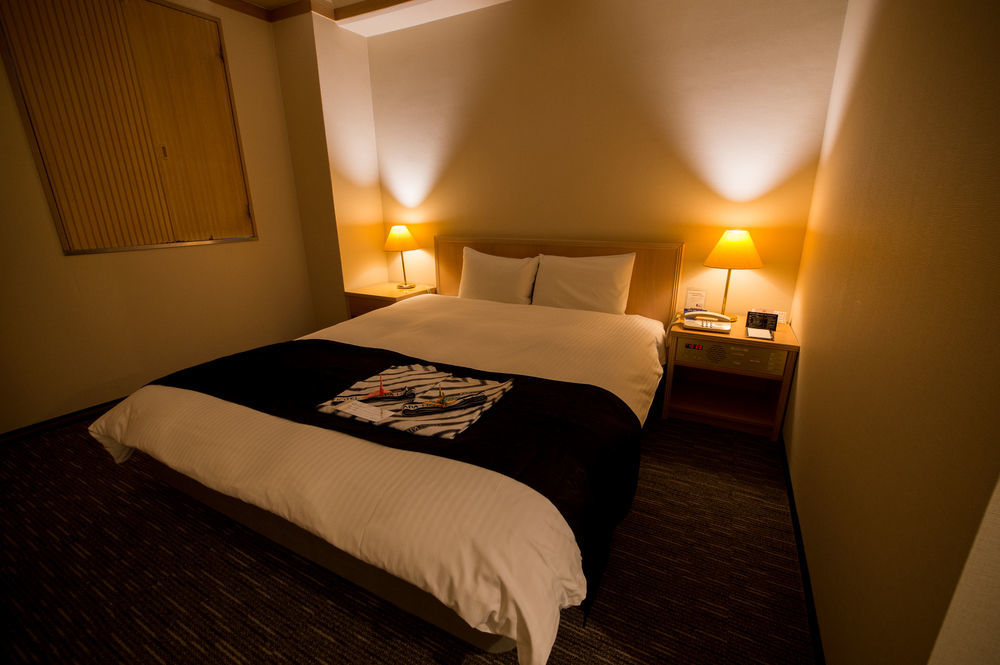 Apa Hotel Kanazawa Nishi Bagian luar foto